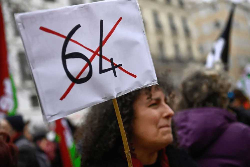 Protests against retirement age increment in France